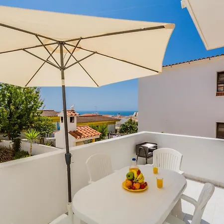 ★ Sea View ★ 1 Minute To Oldtown And ★ *