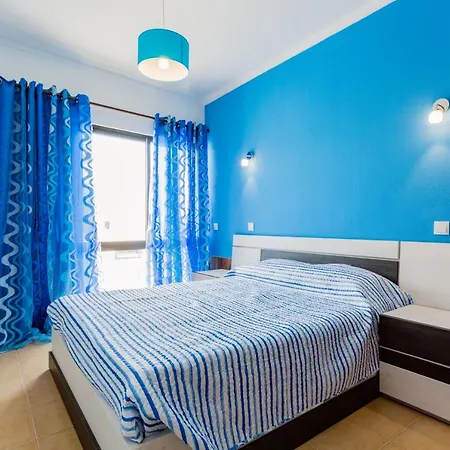 ★ Sea View ★ 1 Minute To Oldtown And ★ Semesterbostad