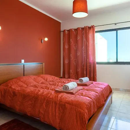 ★ Sea View ★ 1 Minute To Oldtown And ★ Semesterbostad