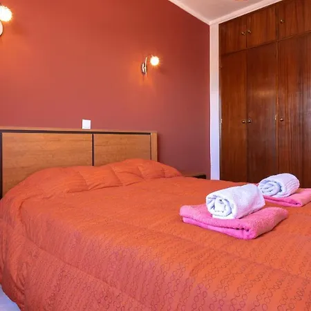 ★ Sea View ★ 1 Minute To Oldtown And ★ * Albufeira
