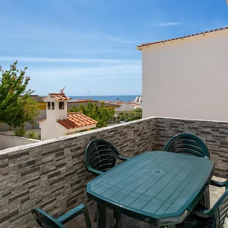 ★ Sea View ★ 1 Minute To Oldtown And ★ *