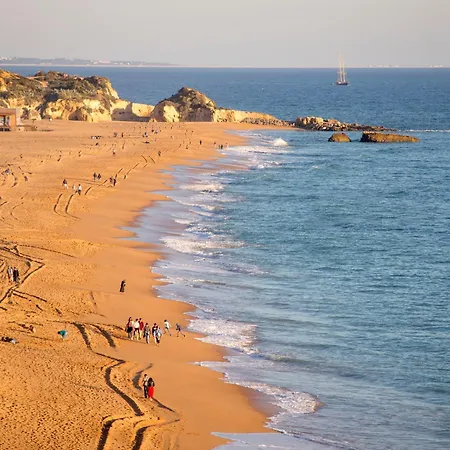 ★ Sea View ★ 1 Minute To Oldtown And ★ * Albufeira