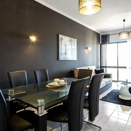 ★ Sea View ★ 1 Minute To Oldtown And ★ * Albufeira
