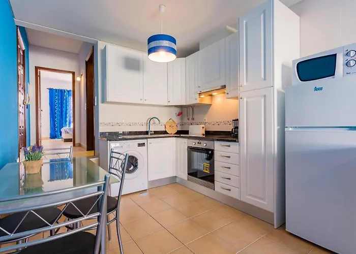 ★ Sea View ★ 1 Minute To Oldtown And ★ * Albufeira