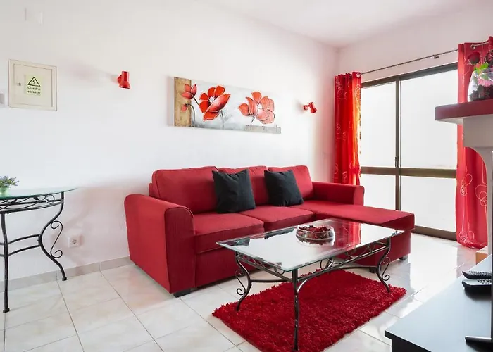 ★ Sea View ★ 1 Minute To Oldtown And ★ * Albufeira